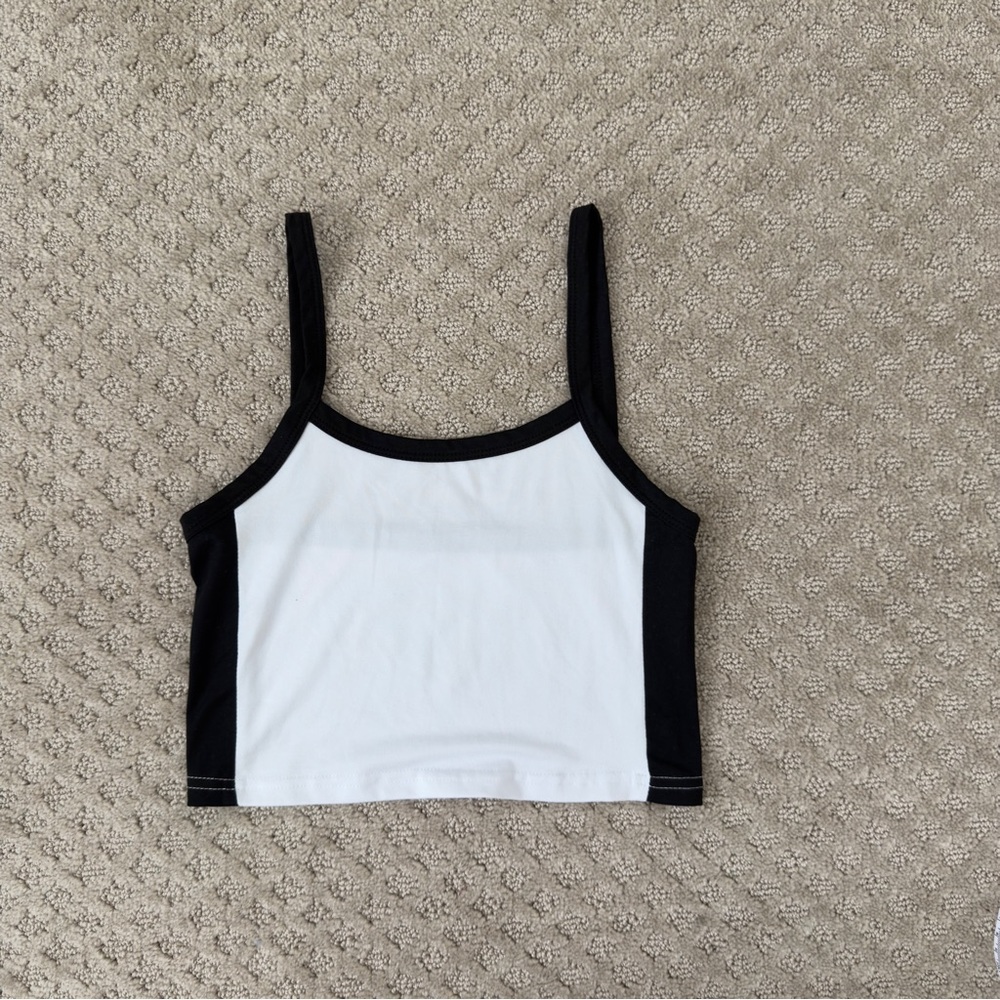SHEIN Black and White Crop Top